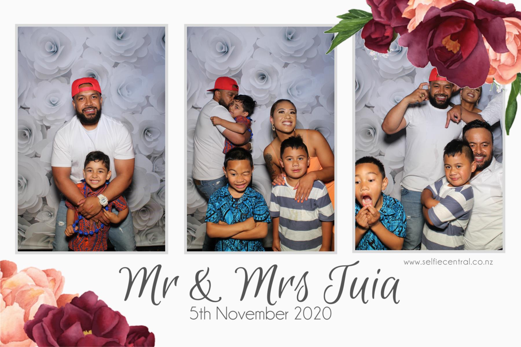 Moses and Val's Wedding | View more photos from the event at gallery.photobooth.co.nz/u/SelfieCentral/Moses-and-Vals-Wedding